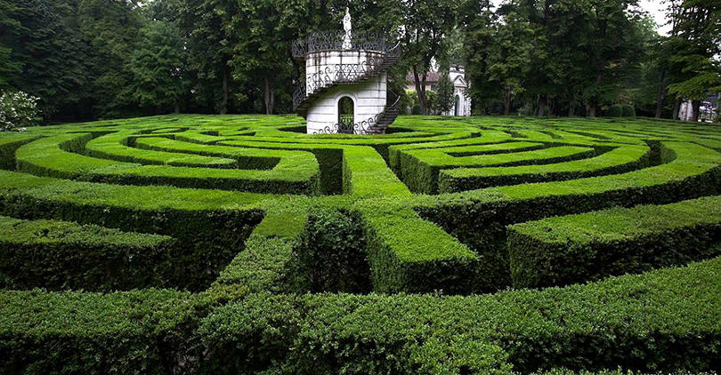 most beautiful maze gardens in the world
